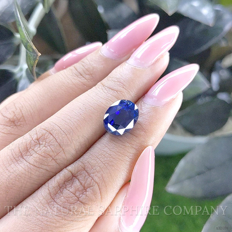 6.57 Ct. Blue Sapphire from Ceylon (Sri Lanka)