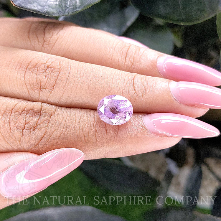 4.72 Ct. Purplish Pink Sapphire from Ceylon (Sri Lanka)