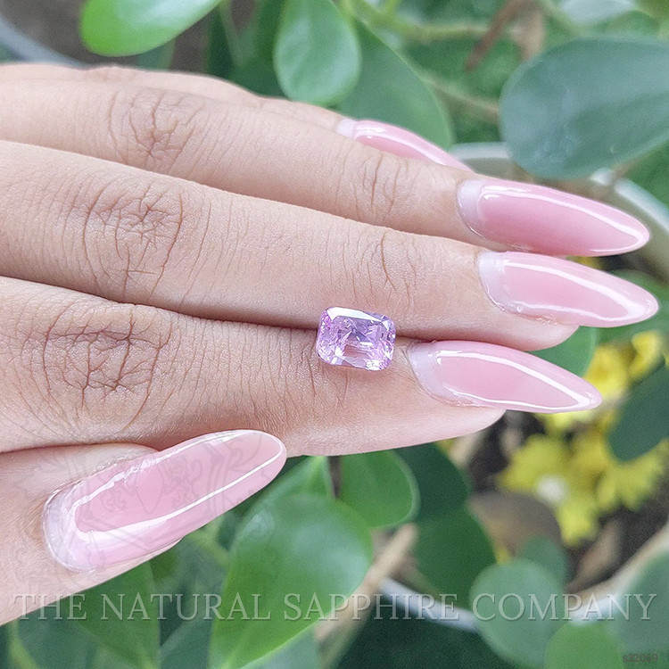 3.02 Ct. Pinkish Purple Sapphire from Ceylon (Sri Lanka)