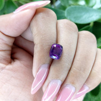 4.01 Ct. Purple Sapphire from Ceylon (Sri Lanka) Life Style