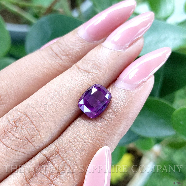 4.01 Ct. Purple Sapphire from Ceylon (Sri Lanka)