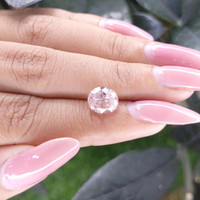 3.56 Ct. Pink Sapphire from Ceylon (Sri Lanka) Life Style