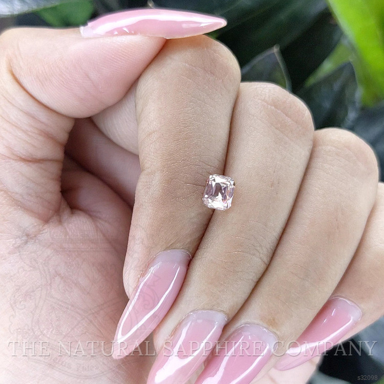 1.02 Ct. Peach Sapphire from Ceylon (Sri Lanka)