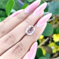 3.58 Ct. Peach Sapphire from Ceylon (Sri Lanka) Life Style