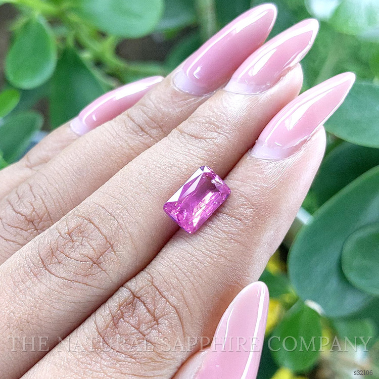 3.08 Ct. Pinkish Purple Sapphire from Ceylon (Sri Lanka)