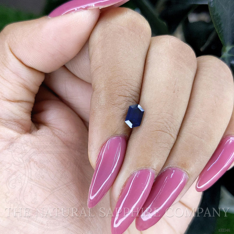 0.95 Ct. Blue Sapphire from Ceylon (Sri Lanka)