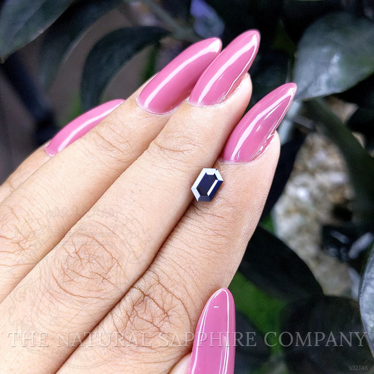 0.95 Ct. Blue Sapphire from Ceylon (Sri Lanka)