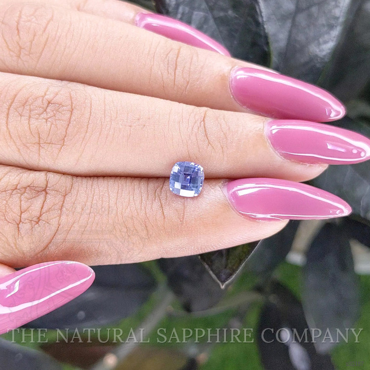 1.00 Ct. Violet Sapphire from Ceylon (Sri Lanka)