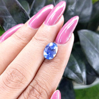 3.19 Ct. Blue Sapphire from Ceylon (Sri Lanka) Life Style