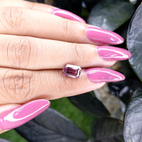 2.09 Ct. Purplish Pink Sapphire from Ceylon (Sri Lanka) Life Style