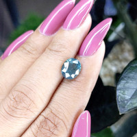 2.70 Ct. Bluish Green Sapphire from Ceylon (Sri Lanka) Life Style