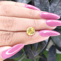 2.83 Ct. Yellow Sapphire from Ceylon (Sri Lanka) Life Style