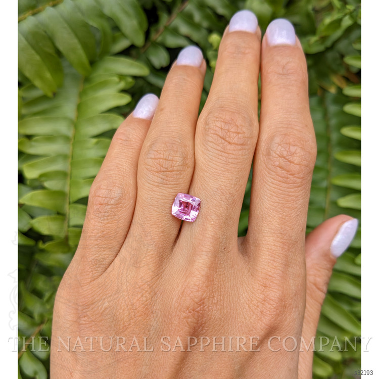 2.04 Ct. Pink Sapphire from Ceylon (Sri Lanka)
