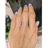 2.05 Ct. Pink Sapphire from Ceylon (Sri Lanka) Life Style