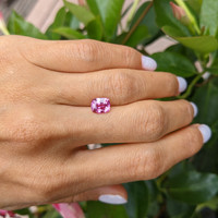 2.14 Ct. Purplish Pink Sapphire from Ceylon (Sri Lanka) Life Style