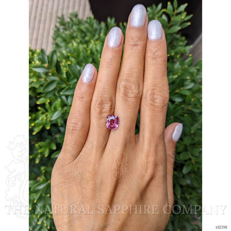 3.02 Ct. Purplish Pink Sapphire from Ceylon (Sri Lanka)