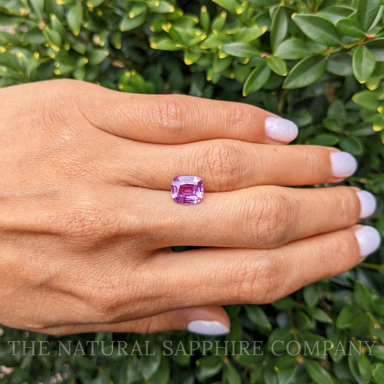 3.22 Ct. Purplish Pink Sapphire from Ceylon (Sri Lanka)