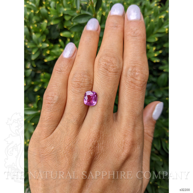 3.22 Ct. Purplish Pink Sapphire from Ceylon (Sri Lanka)