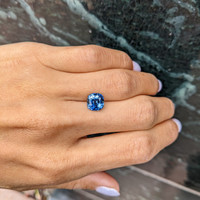 3.10 Ct. Greenish Blue Sapphire from Ceylon (Sri Lanka) Life Style