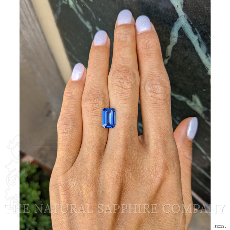3.04 Ct. Blue Sapphire from Ceylon (Sri Lanka)