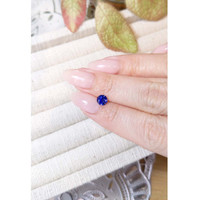 0.72 Ct. Blue Sapphire from Ceylon (Sri Lanka) Life Style