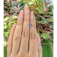 1.05 Ct. Purplish Blue Sapphire from Ceylon (Sri Lanka) Life Style