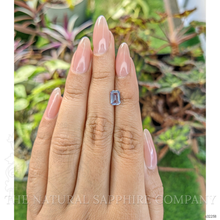 1.05 Ct. Purplish Blue Sapphire from Ceylon (Sri Lanka)