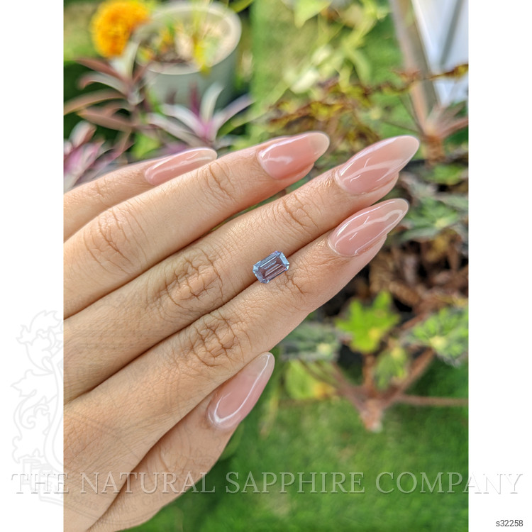 1.05 Ct. Purplish Blue Sapphire from Ceylon (Sri Lanka)