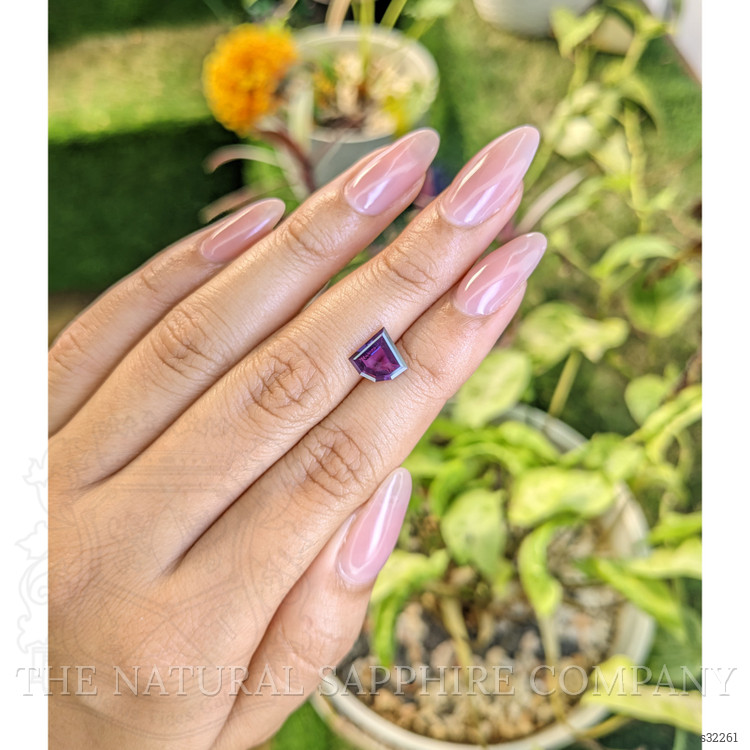 1.62 Ct. Pinkish Purple Sapphire from Ceylon (Sri Lanka)
