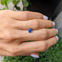 1.07 Ct. Blue Sapphire from Ceylon (Sri Lanka) Life Style