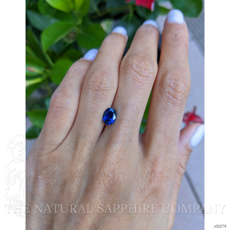 1.39 Ct. Blue Sapphire from Ceylon (Sri Lanka)