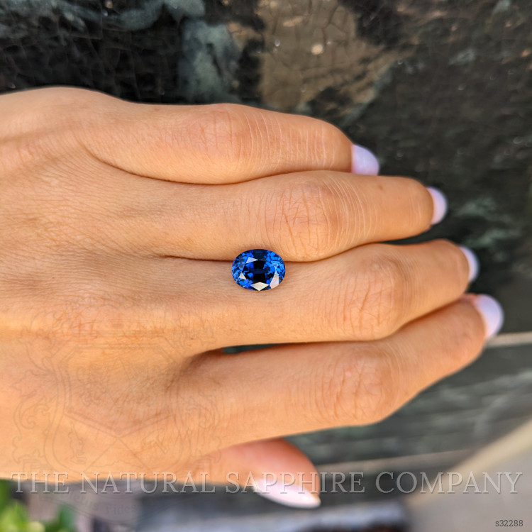 3.01 Ct. Blue Sapphire from Ceylon (Sri Lanka)