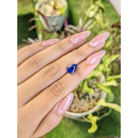 3.02 Ct. Blue Sapphire from Ceylon (Sri Lanka) Life Style