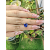 3.02 Ct. Blue Sapphire from Ceylon (Sri Lanka) Life Style