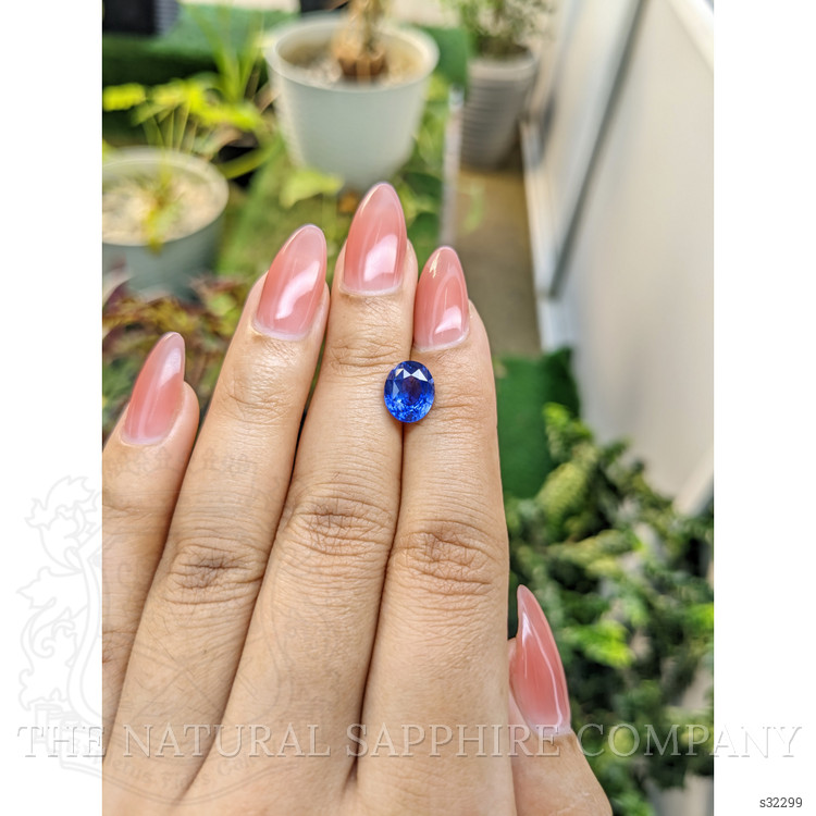 3.07 Ct. Blue Sapphire from Ceylon (Sri Lanka)