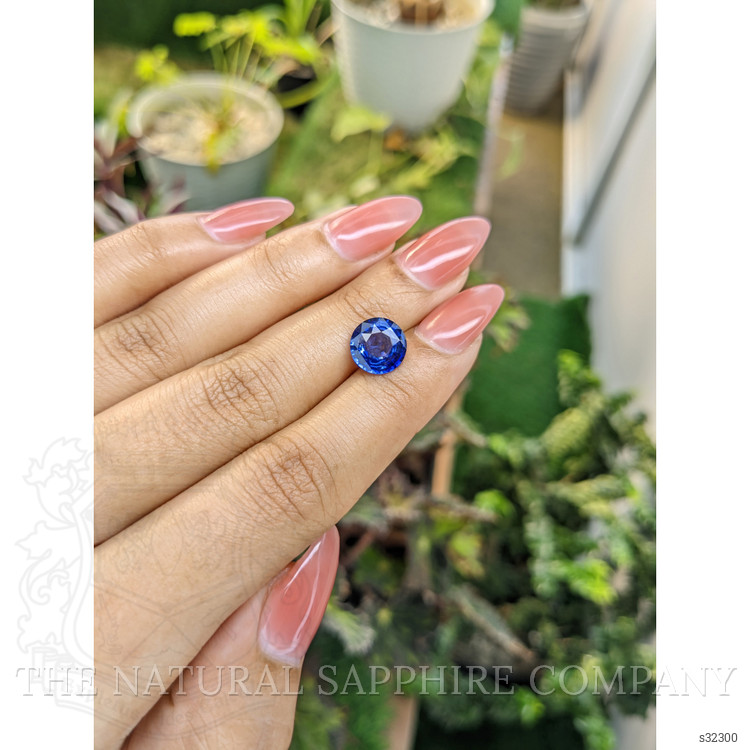 3.19 Ct. Blue Sapphire from Ceylon (Sri Lanka)
