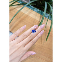 5.62 Ct. Blue Sapphire from Ceylon (Sri Lanka) Life Style