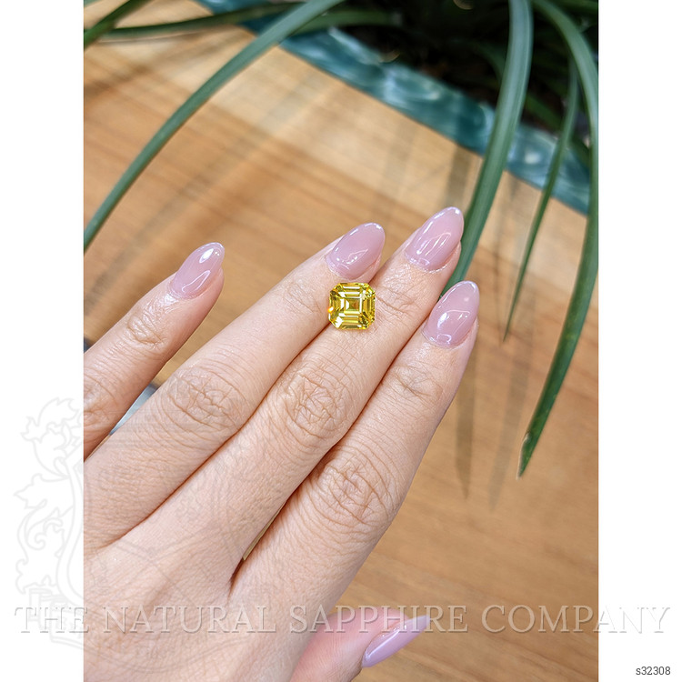 5.06 Ct. Yellow Sapphire from Ceylon (Sri Lanka)