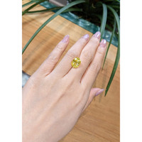 8.08 Ct. Yellow Sapphire from Ceylon (Sri Lanka) Life Style