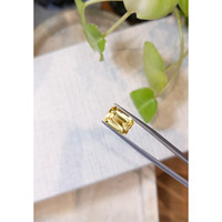 4.09 Ct. Yellow Sapphire from Ceylon (Sri Lanka) Life Style