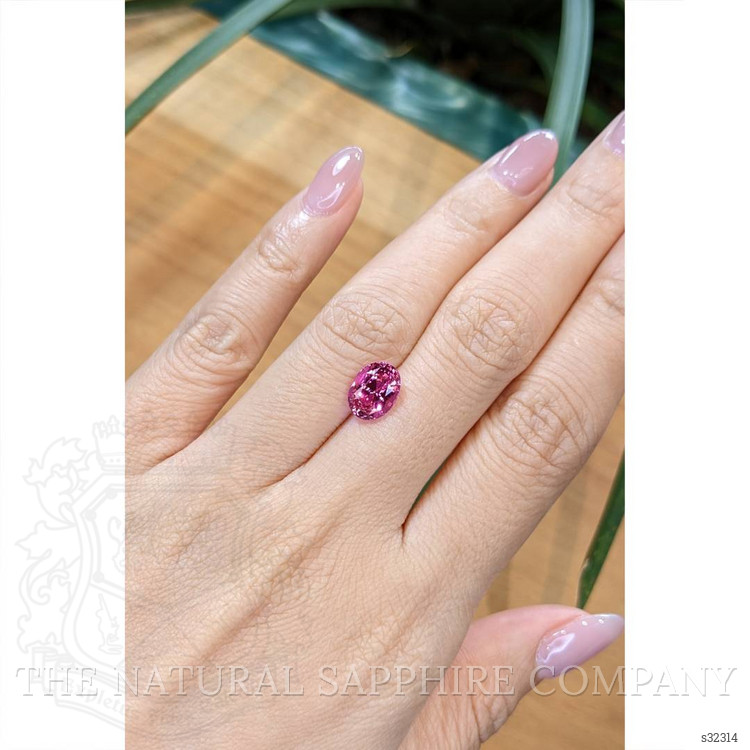 3.03 Ct. Pink Sapphire from Ceylon (Sri Lanka)