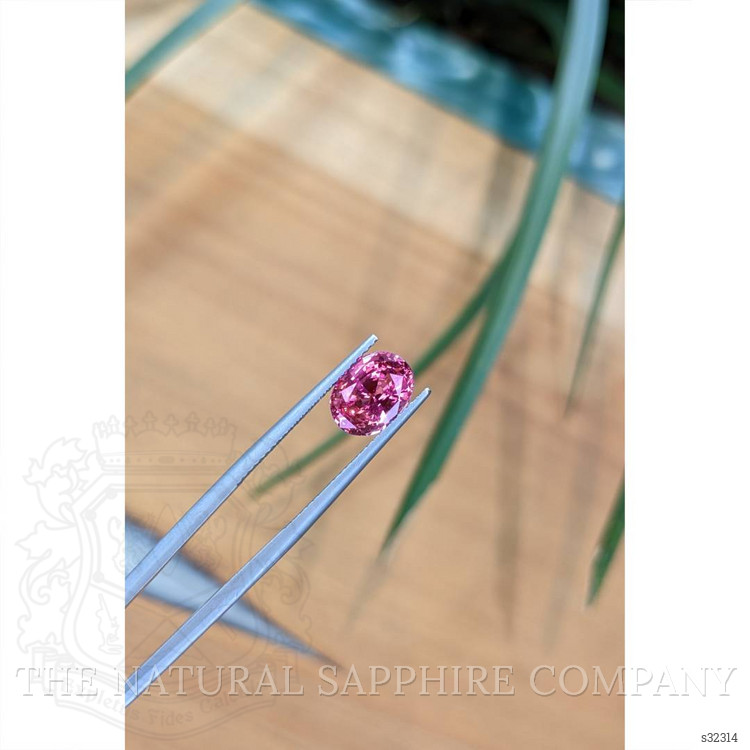 3.03 Ct. Pink Sapphire from Ceylon (Sri Lanka)