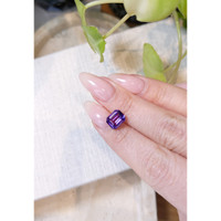 3.01 Ct. Purple Sapphire from Ceylon (Sri Lanka) Life Style