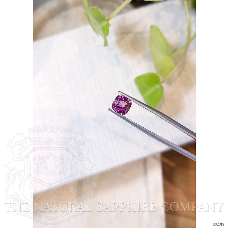 2.51 Ct. Purplish Pink Sapphire from Ceylon (Sri Lanka)