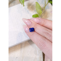 3.06 Ct. Blue Sapphire from Ceylon (Sri Lanka) Life Style