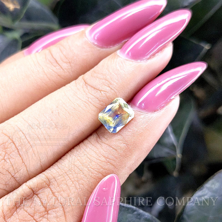 1.65 Ct. Bi Color Sapphire from Africa