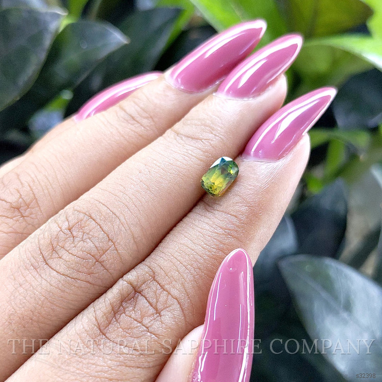 1.17 Ct. Bi Color Sapphire from Africa