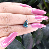 1.68 Ct. Bi Color Sapphire from Africa Life Style