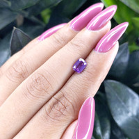 1.09 Ct. Pinkish Purple Sapphire from Tanzania Life Style