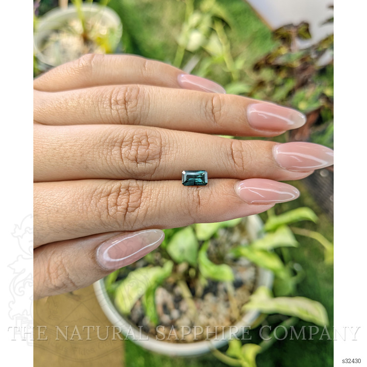 1.05 Ct. Bluish Green Sapphire from Ceylon (Sri Lanka)